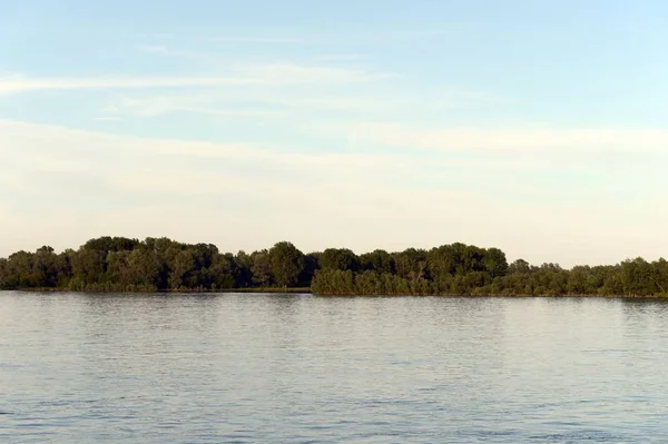 The Ob River near the city of Barnaul. — Stock Photo, Image