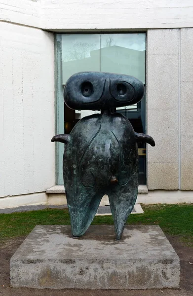 Escultura no museu Joan Mir em Barcelona . — Fotografia de Stock