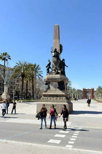 Monumento a Francesc Rious, alcalde de Barcelona y principal organizador de la Exposición Universal de 1888 . —  Fotos de Stock