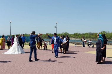 Kürt Köyü Romanovskaya, Rostov bölgesi dolgu üzerinde düğün.