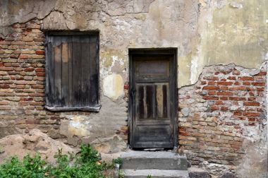  Antik duvarlar Bazilyen Manastırı.