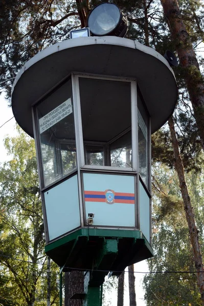 Sök och räddning postera av departement av nödlägena ”Serebryany Bor” på floden Moskva. — Stockfoto