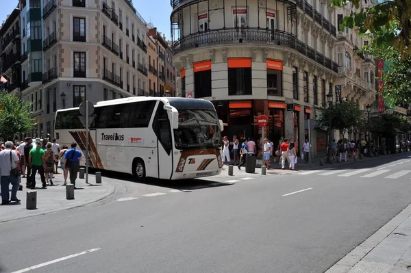 Madrid Španělsko Července 2011 Turistický Autobus Ulici Madrid — Stock fotografie