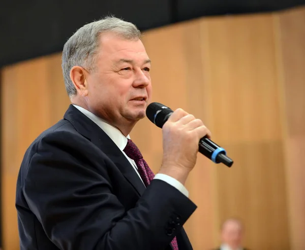 Gobernador de la región de Kaluga Anatoly Artamonov . —  Fotos de Stock