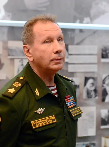 Dowódca wojsk wewnętrznych ministerstwa spraw wewnętrznych Rosji, generał Wiktor Zolotov — Zdjęcie stockowe