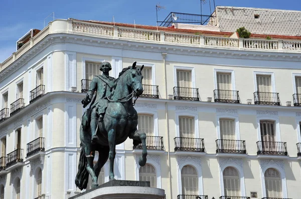 Madrid Španělsko Července 2011 Památník Krále Karla Iii Náměstí Puerta — Stock fotografie