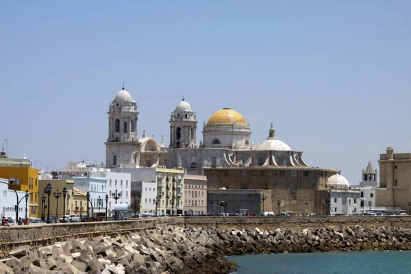 Cadiz Espanha Julho 2011 Catedral Santa Cruz Antiga Cidade Marítima — Fotografia de Stock