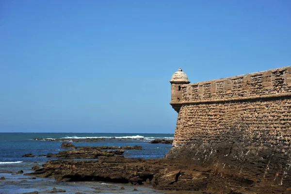 Kadyks Hiszpania Lipca 2011 Twierdza San Sebastian Wybrzeżach Starożytnej Morskiego — Zdjęcie stockowe