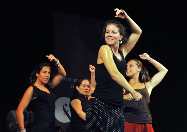 Cadiz Spagna Luglio 2011 Spettacoli Ballerini Centro Artistico Flamenco Merced — Foto Stock