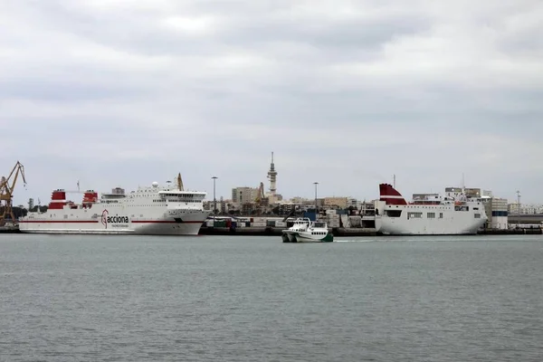 Cadiz Spanje Juli 2011 Schepen Haven Van Zeehaven Van Cadiz — Stockfoto