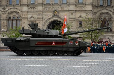  Yeni nesil ana muharebe tankı Armata evrensel mücadele platformu dayalı gelişmiş bir Rus T-14 Armata olduğunu