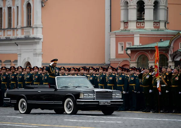 Міністр оборони Росії Сергій Шойгу, присвячена Дню Перемоги на репетиції параду. — стокове фото