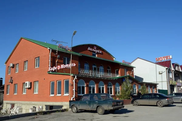 Motel em 326 km da Estrada Federal Cáspio. Oblast de Ryazan — Fotografia de Stock