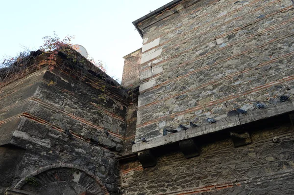 Istanbul Turquia Novembro 2019 Fragmento Edifício Antigo Rua Alageik Distrito — Fotografia de Stock