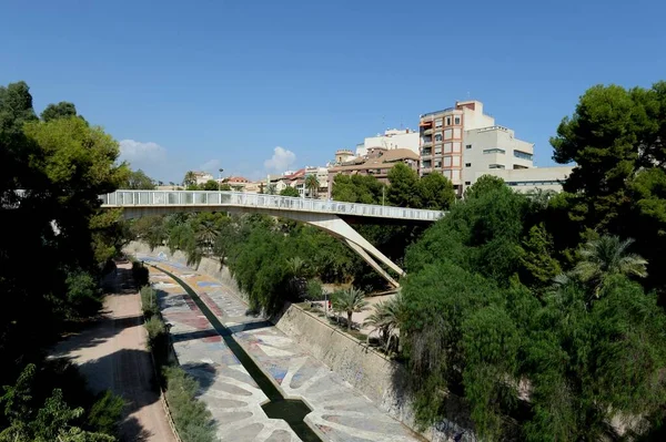 Elche Ισπανια Σεπτεμβριου 2018 Γέφυρα Πεζών Προς Την Αγορά Πασαρέλα — Φωτογραφία Αρχείου
