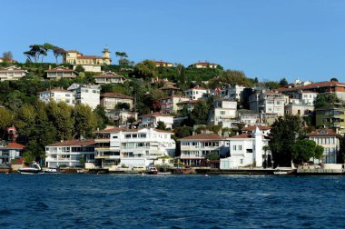İSTANBUL, TURKEY - 3 Kasım 2019: İstanbul 'un Asya tarafına İstanbul Boğazı' ndan bakış