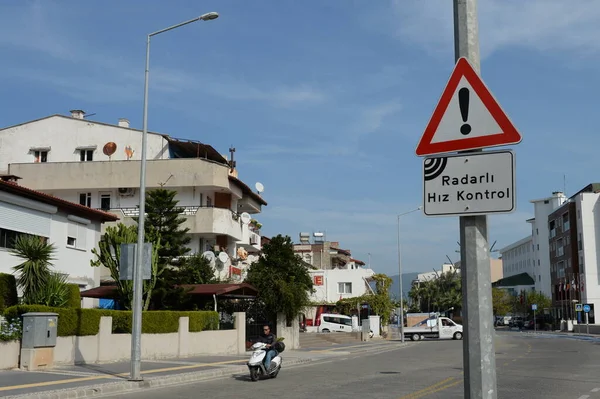 Marmaris Turchia Novembre 2019 Segnaletica Stradale Avvertimento Sul Controllo Radar — Foto Stock