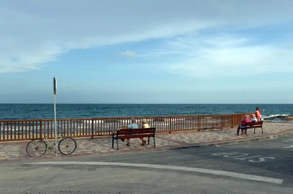 Orihuela Costa Blanca Espagne Septembre 2018 Les Gens Détendent Sur — Photo