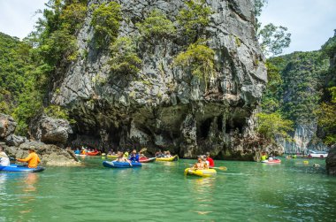 Phuket, Tayland için yakınlarında kayaklar