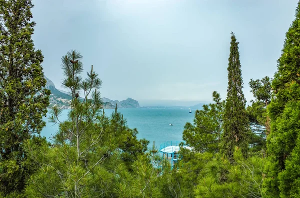 Green Bay of the Black Sea, Sudak on the horizon — стоковое фото