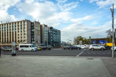 Bina, Tverskaya street, Moskova Izvestia gazete