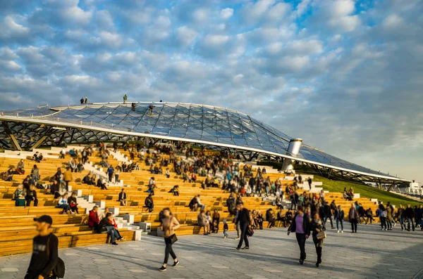 Konser Salonu, Zaryadye Park, Moskova