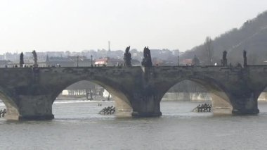 Prag 'daki Charles Köprüsü