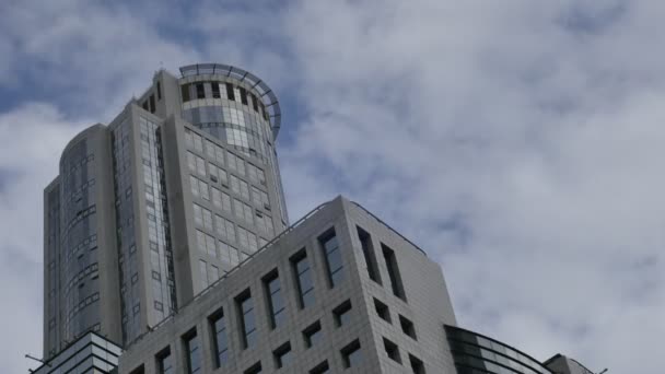 Uhd Motion Time Lapse Edificios Distrito Negocios Nube Con Cielo — Vídeo de stock