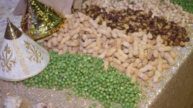 Kına kutlaması için özel tatlılar, Diwali tatlıları..