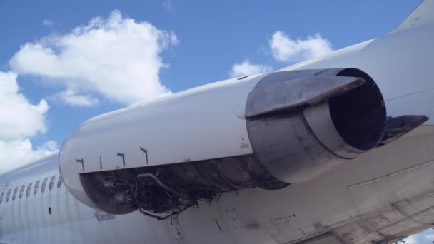 Motor de avión explotó — Vídeo de stock