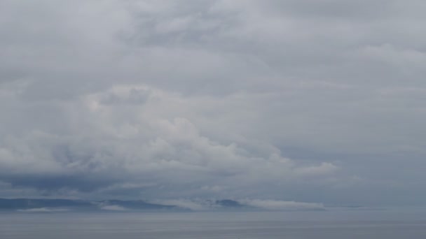 Nuvens no lago Superior no Canadá — Vídeo de Stock