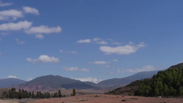 In der Nähe des Atlasgebirges in Marokko Zeitraffer — Stockvideo