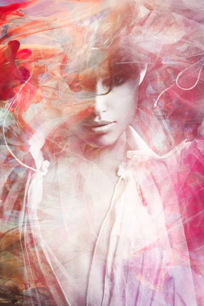 Belle jeune femme portrait composite — Photo