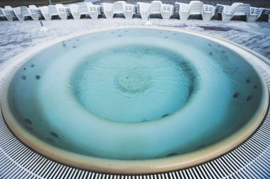 sıcak termal spa Jakuzi havuzu yuvarlak 