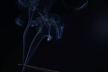 Bir tütsü sopa stüdyo tarafından fotoğraflandı duman