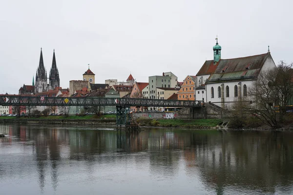 雷根斯堡是一个老德国城市在巴伐利亚 — 图库照片