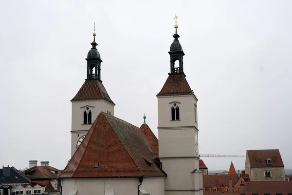 Ini Adalah Beragam Gereja Tua Kota Yang Sangat Tua Regensburg — Stok Foto