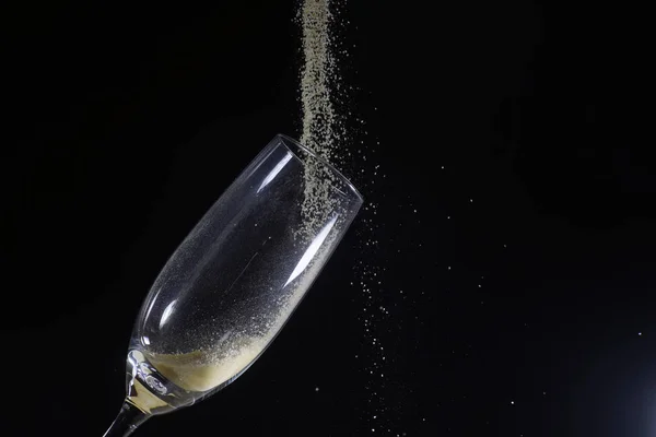 Liquore Del Deserto Sabbia Fine Gocciola Bicchiere Champagne — Foto Stock