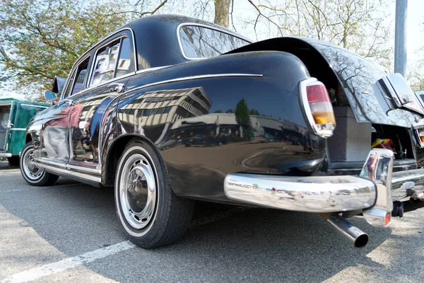 Old Cars Very Well Preserved Polished High Gloss — Stock Photo, Image