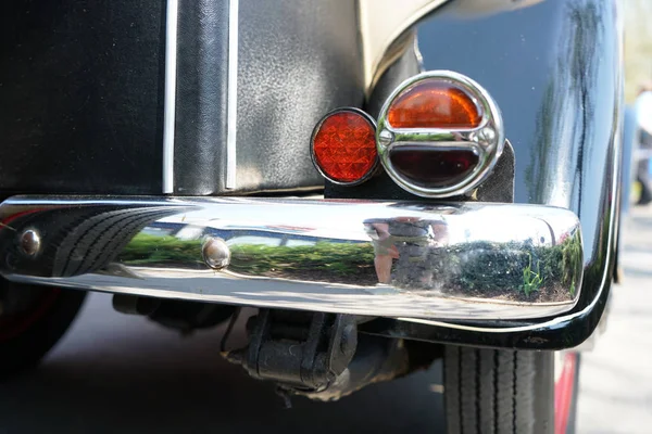 Vecchie Auto Molto Ben Conservate Lucidate Una Lucentezza Elevata — Foto Stock