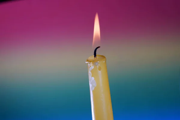 Yellow Candle Smoke Flame Photographed Studio Color Foils Flashes — 스톡 사진