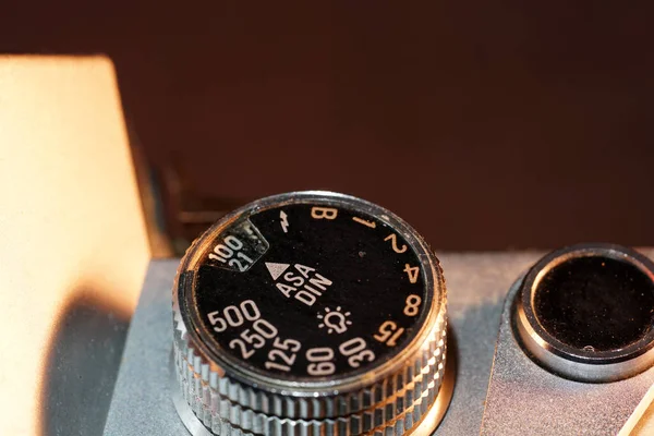 Setting Wheel Iso Aperture Old Camera Photographed Studio — Stock Photo, Image