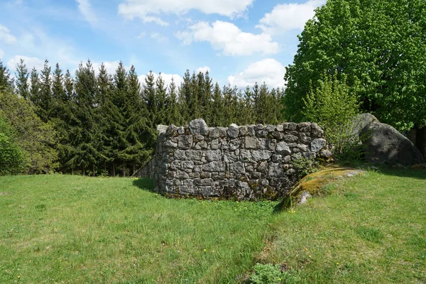 Художественно Построенные Стены Натурального Камня — стоковое фото