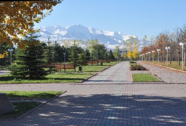 Kazakistan 'ın ilk başkanının parkında. Almaty