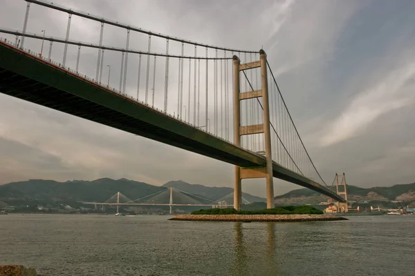 Tsing ma Brücke — Stockfoto