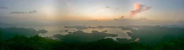 Gündoğumu Panoraması