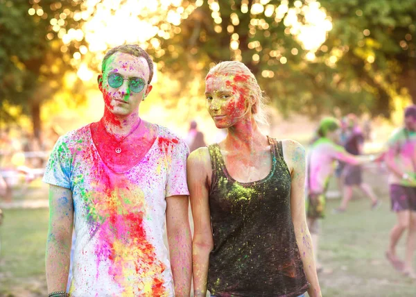 Guy Girl Celebrate Holi Festival — Stock Photo, Image