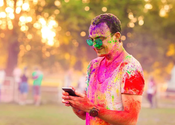 Guy celebrate holi festival — Stock Photo, Image