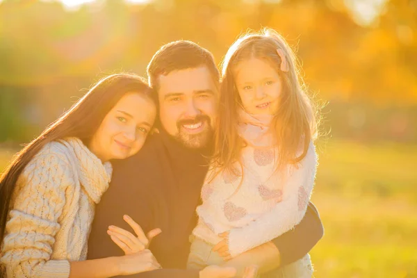 Family Playing Autumn Park Having Fun — Stock Photo, Image