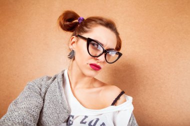 Kız selfie Studio yapıyor